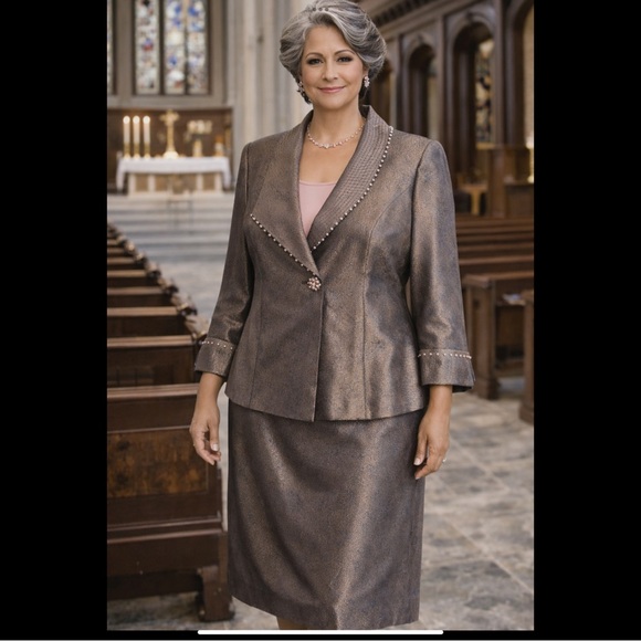 Faith Dresses & Skirts - Faith Embellished Skirt Suit with Removable Dickey Size 18W